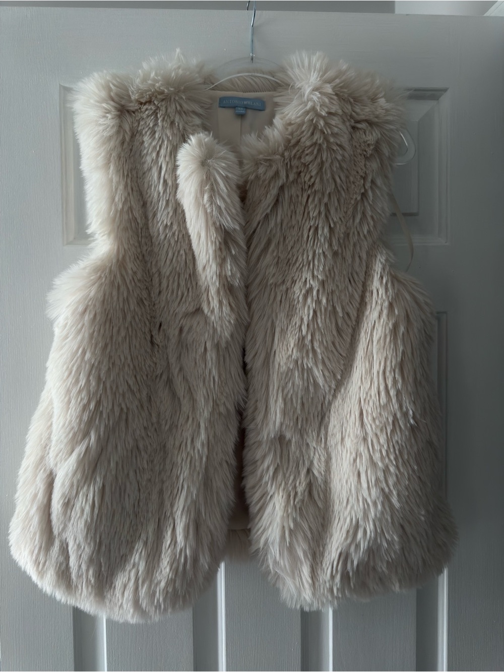 Antonio Melani Ivory Faux Fur Vest XS Soft Open Front Winter Layer